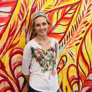 Meet your Posher, Mallory